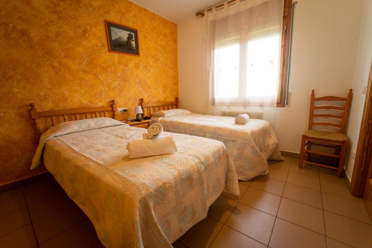 Hostal Rural Cal Xic Saldés Kültér fotó